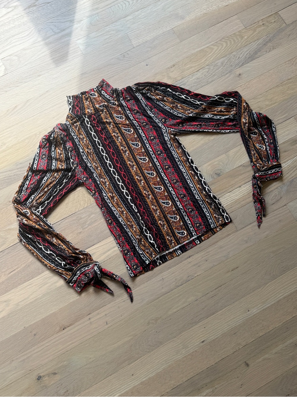 Free People Retro Paisley Turtle Neck Top / Size Small